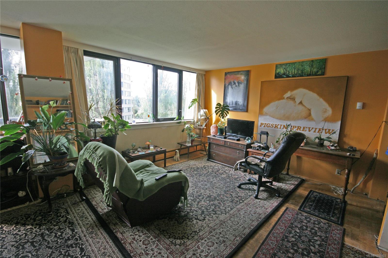 408-647 Michigan St — listing photo 11 of 22