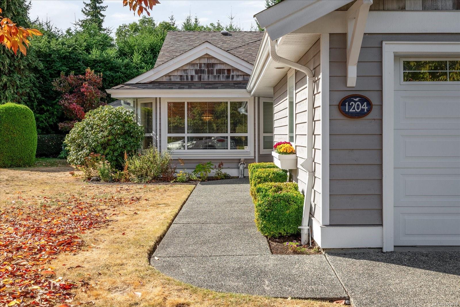 1204 Gabriola Dr, Parksville