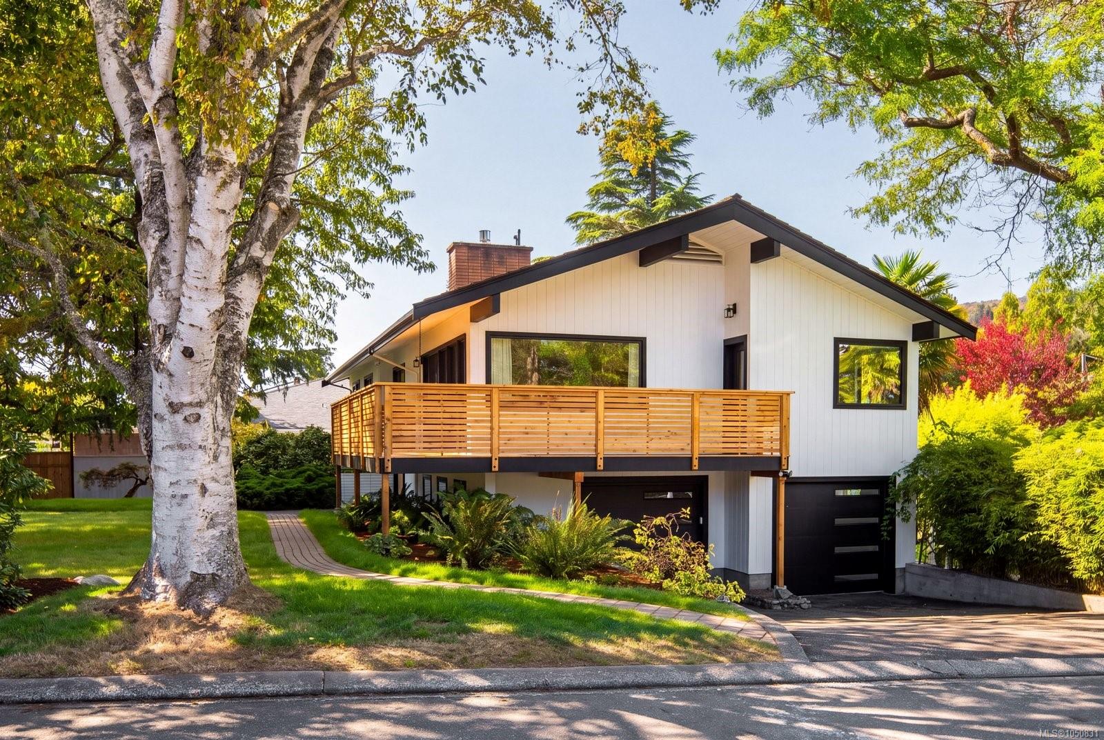 1601 Mileva Lane, Saanich