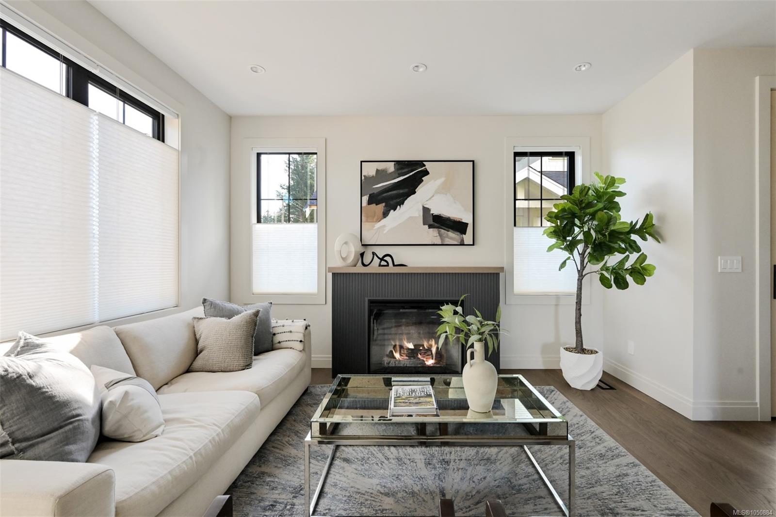 3-5032 Wesley Rd — listing photo 6 of 58
