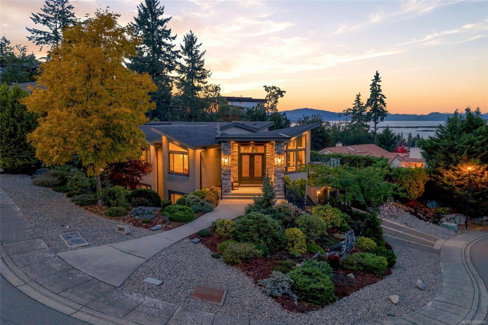 3495 Simmons Pl — listing photo 2 of 53