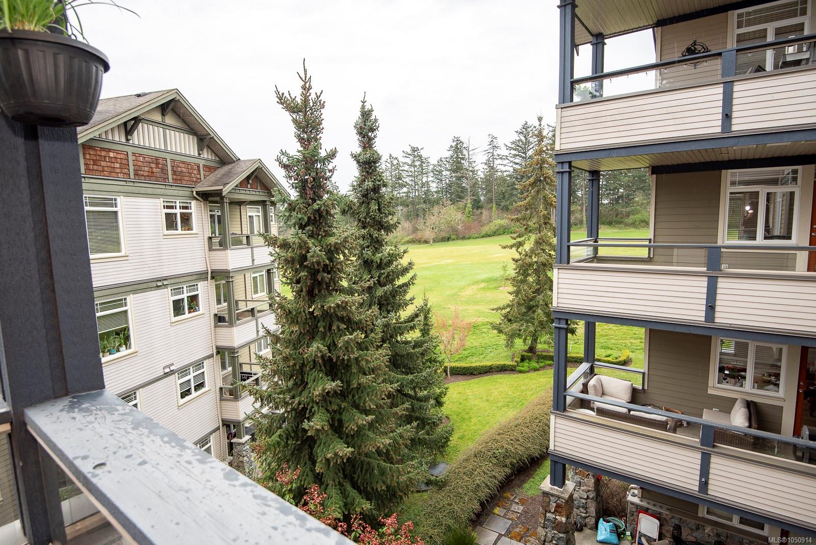 302D-1115 Craigflower Rd — listing photo 13 of 41