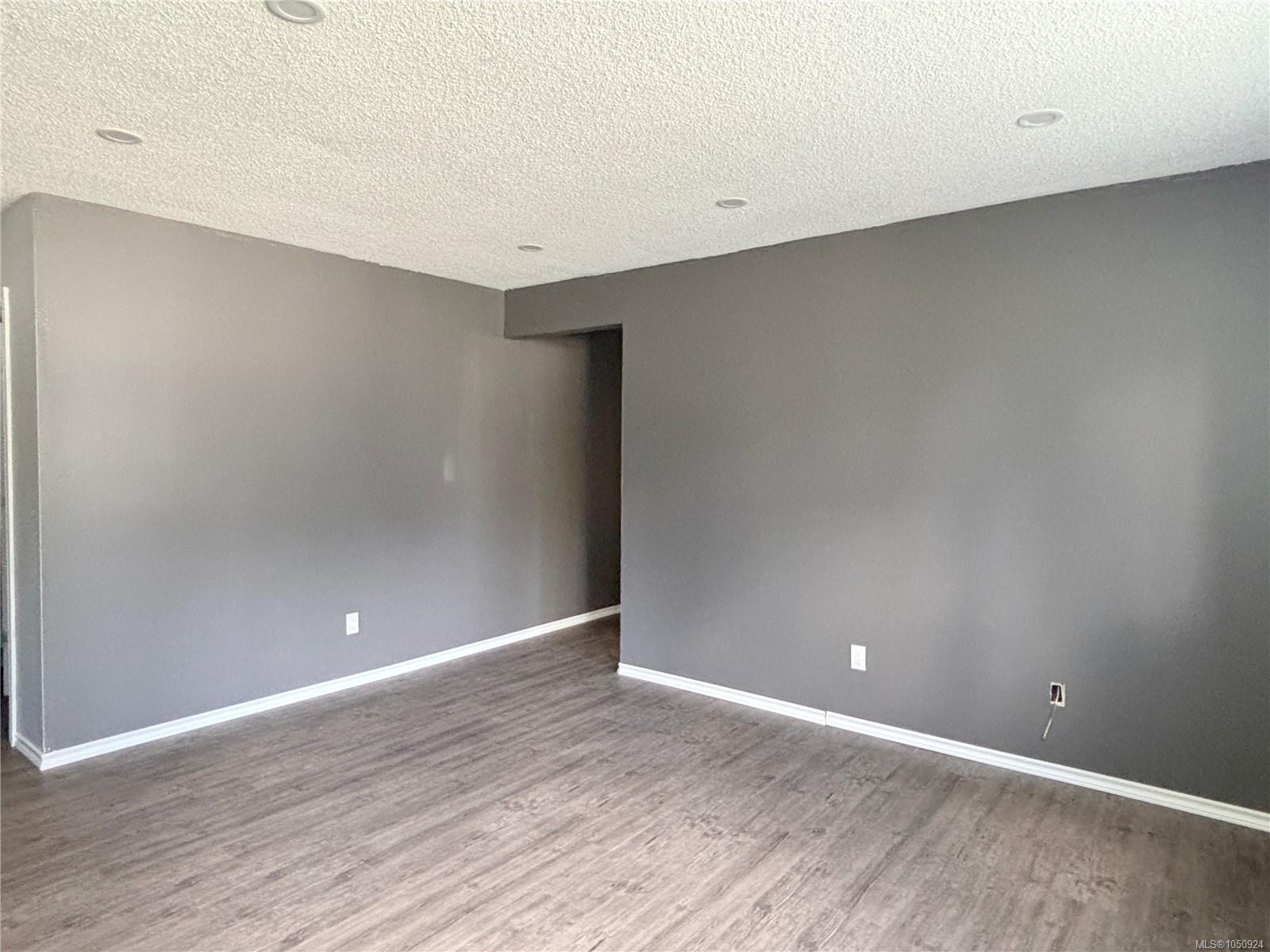 113-350 Alder Cres — listing photo 6 of 12