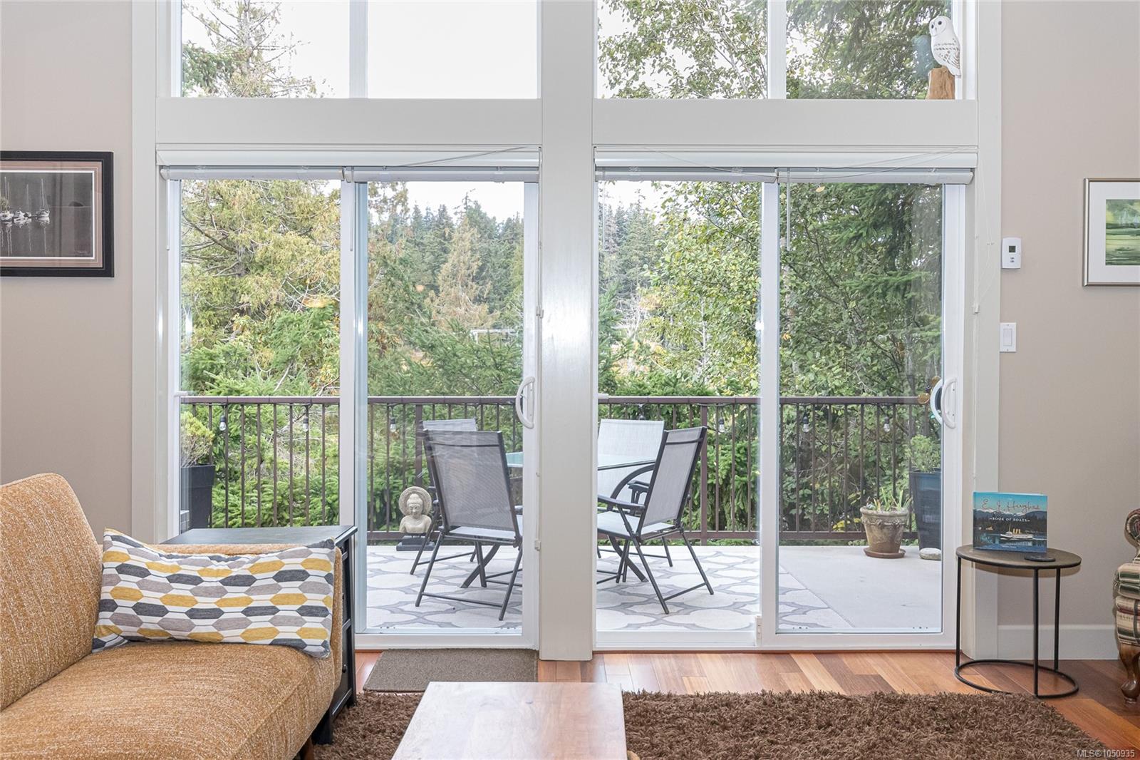 1-551 Bezanton Way — listing photo 8 of 41