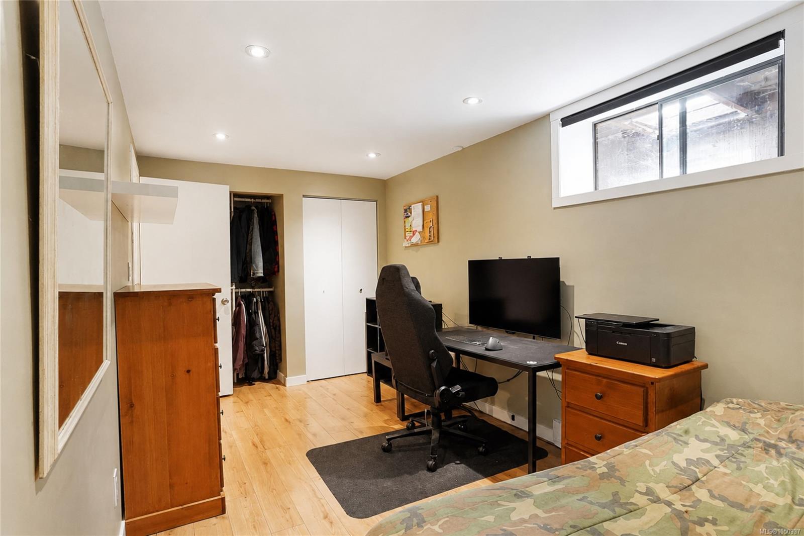 27-610 McKenzie Ave — listing photo 13 of 31