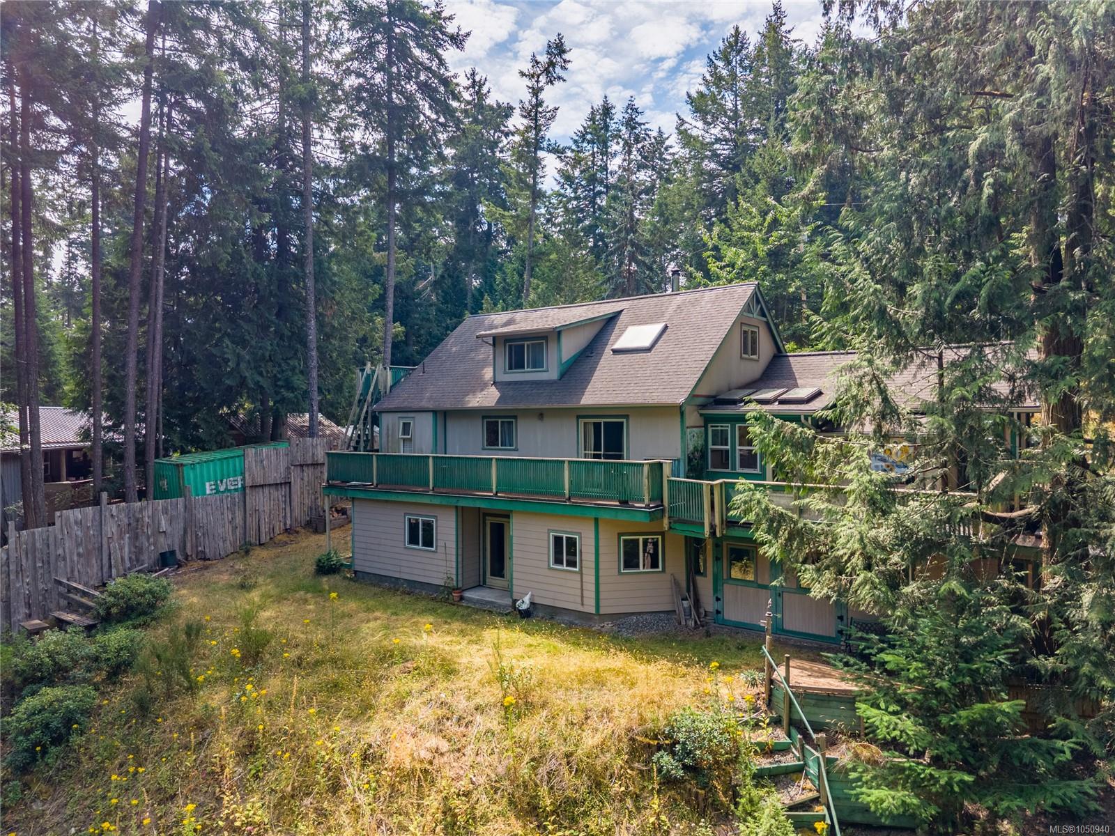 3706 Starboard Cres — listing photo 5 of 40