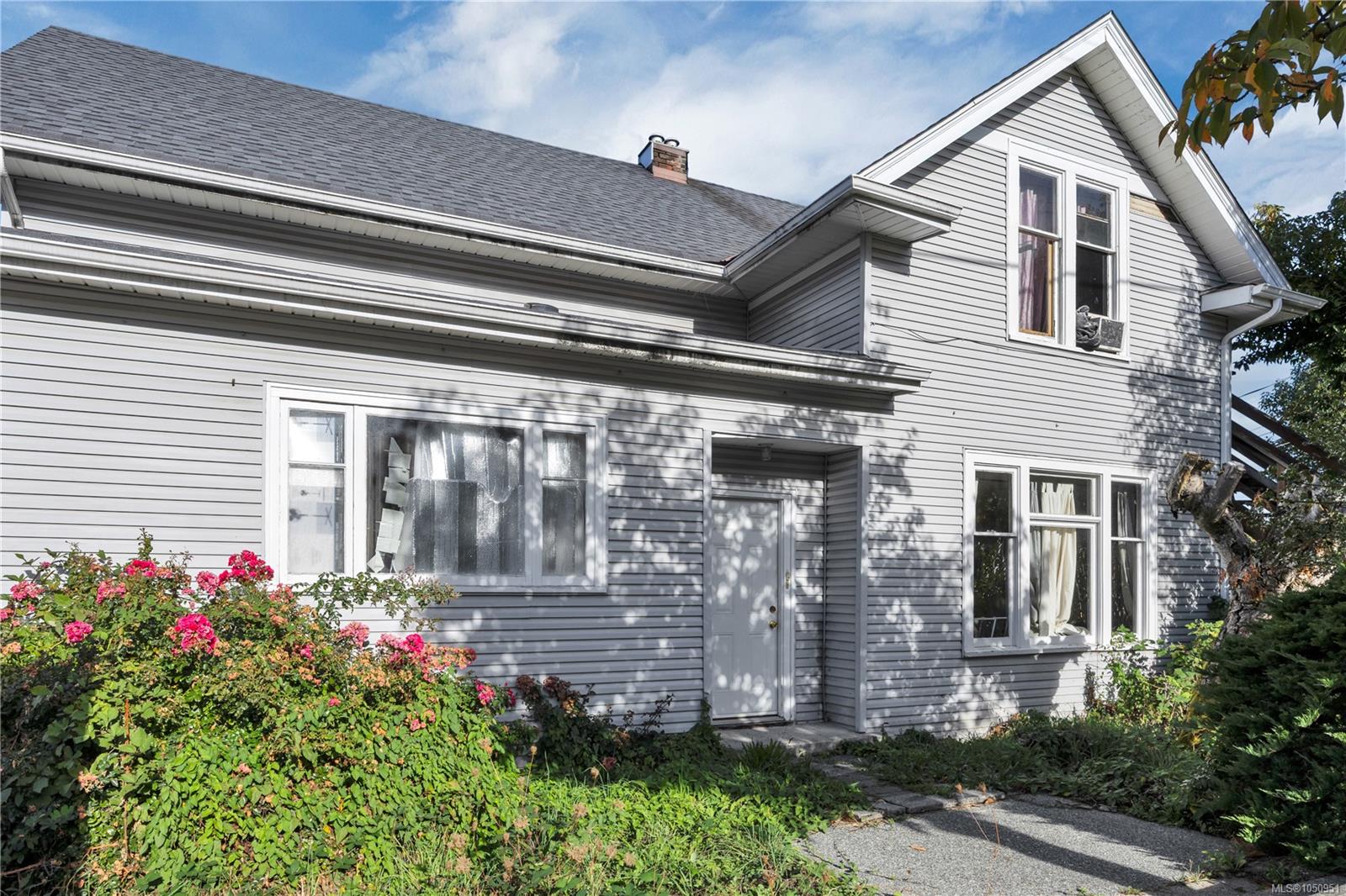 695 Franklyn St, (Na Old City) Nanaimo British Columbia, V9R 2Y1 $689,000