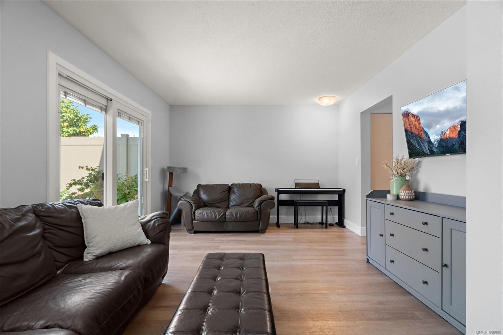 7-10046 Fifth St — listing photo 11 of 28