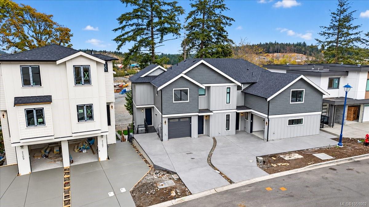 2111 Kingbird Dr — listing photo 4 of 52