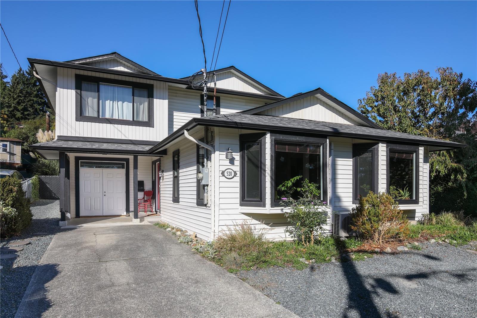 520 Elizabeth Ann Dr — listing photo 2 of 29