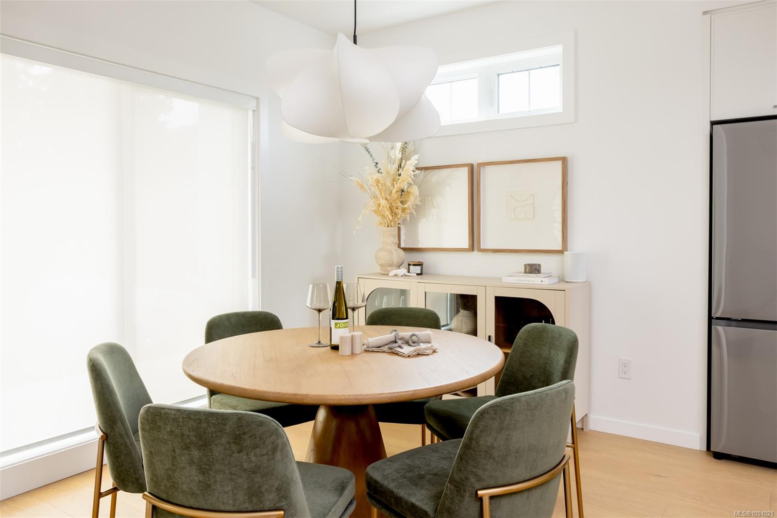 TH6-3450 Whittier Ave — listing photo 7 of 28