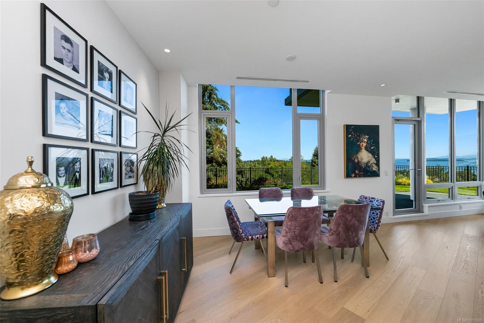 103-5388 Hill Rise Terr — listing photo 11 of 63