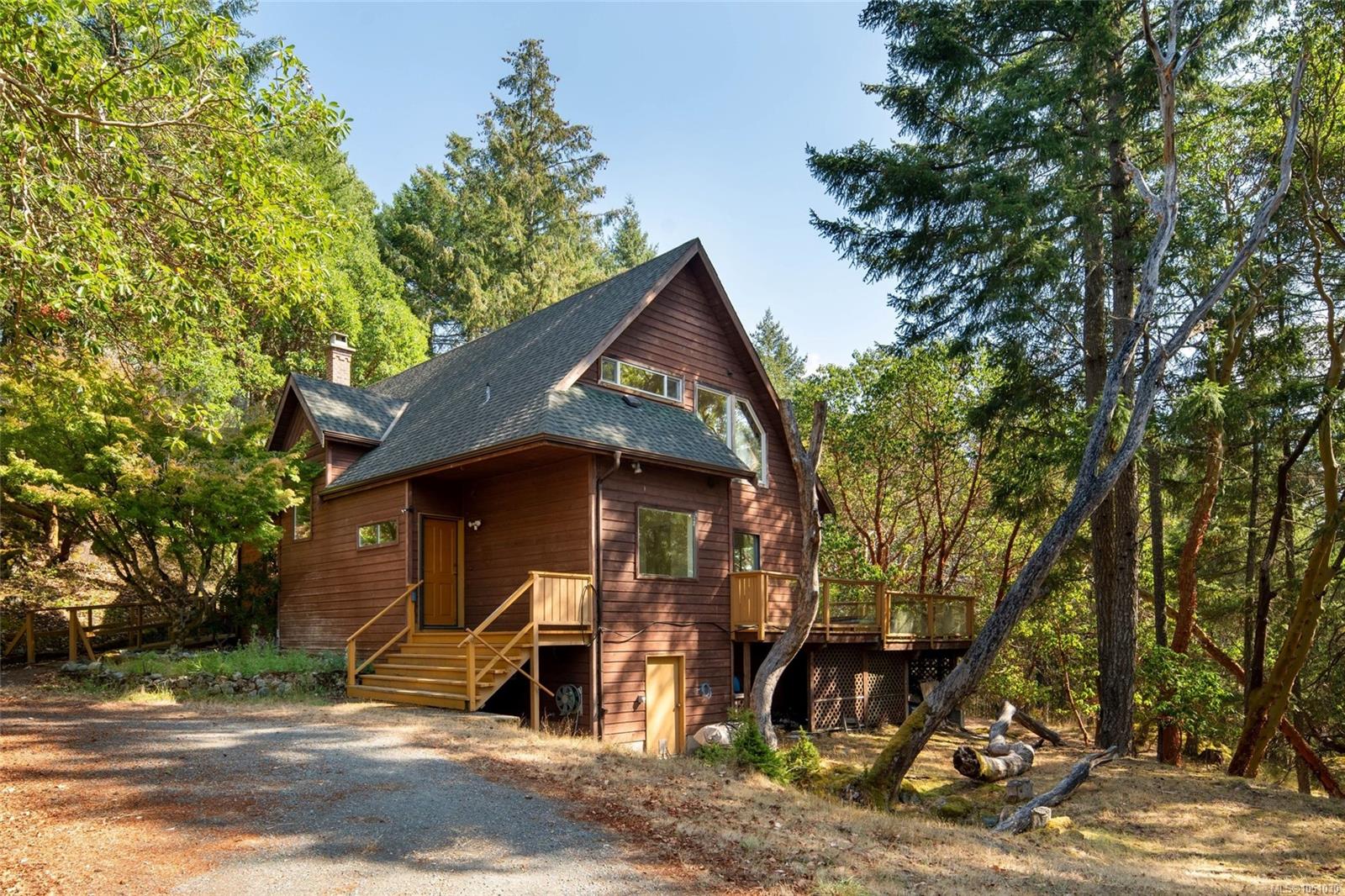 614 Tammy Pl — listing photo 3 of 44