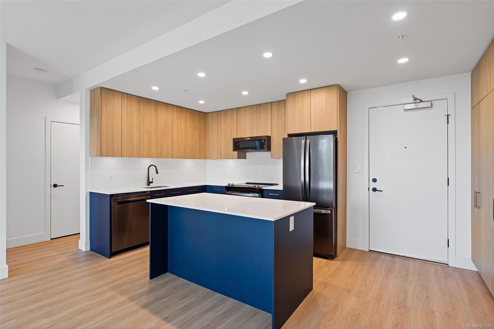 431-920 Reunion Ave — listing photo 12 of 50