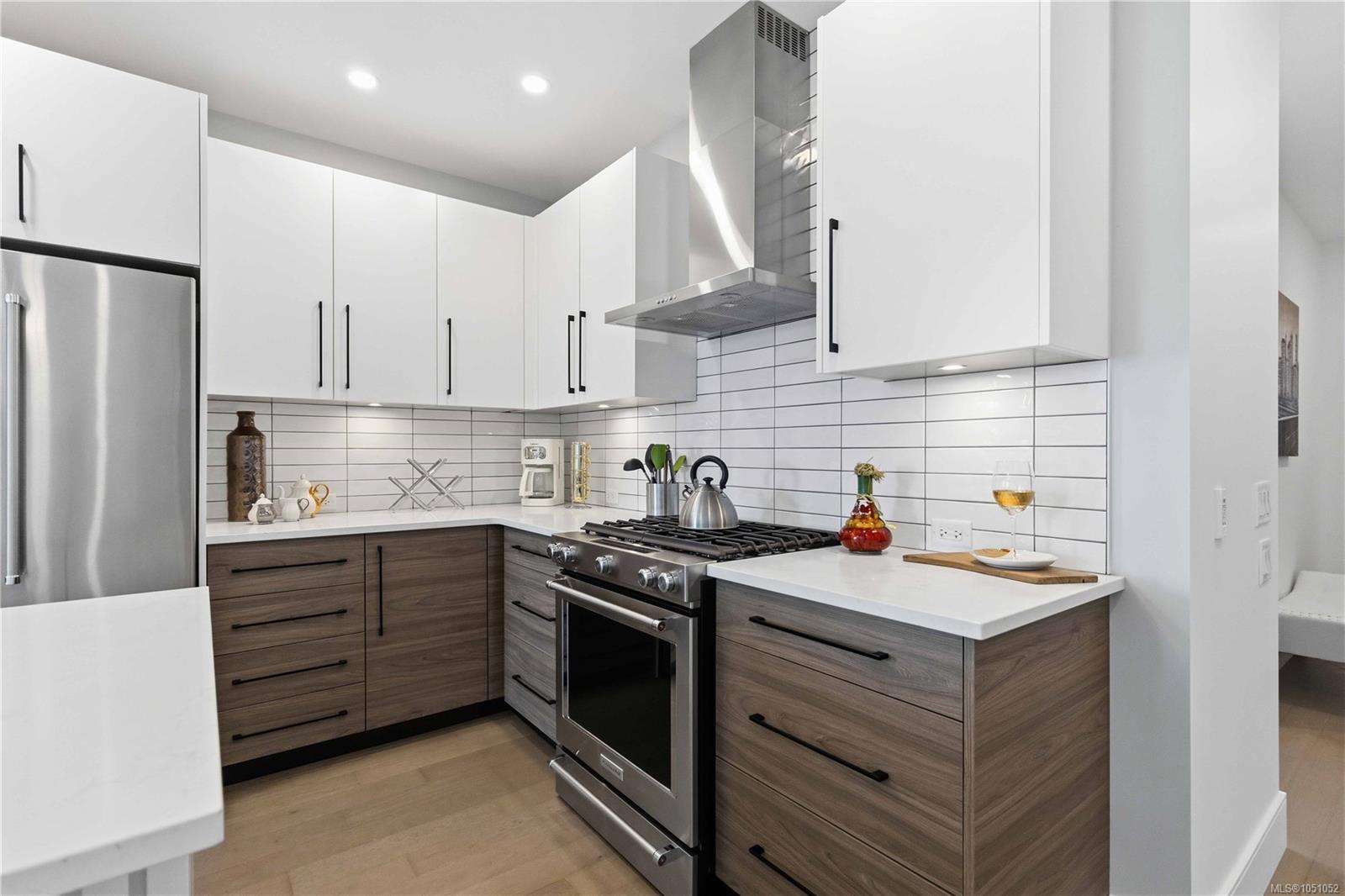 306-990 Doumac Ave — listing photo 12 of 42