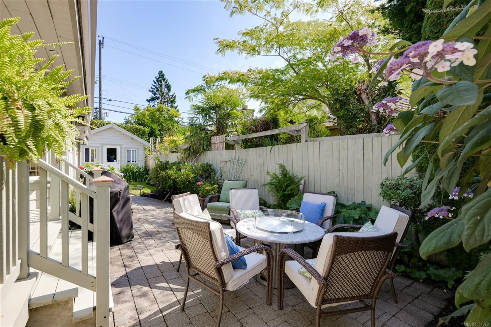 3935 SCOLTON Rd — listing photo 12 of 42