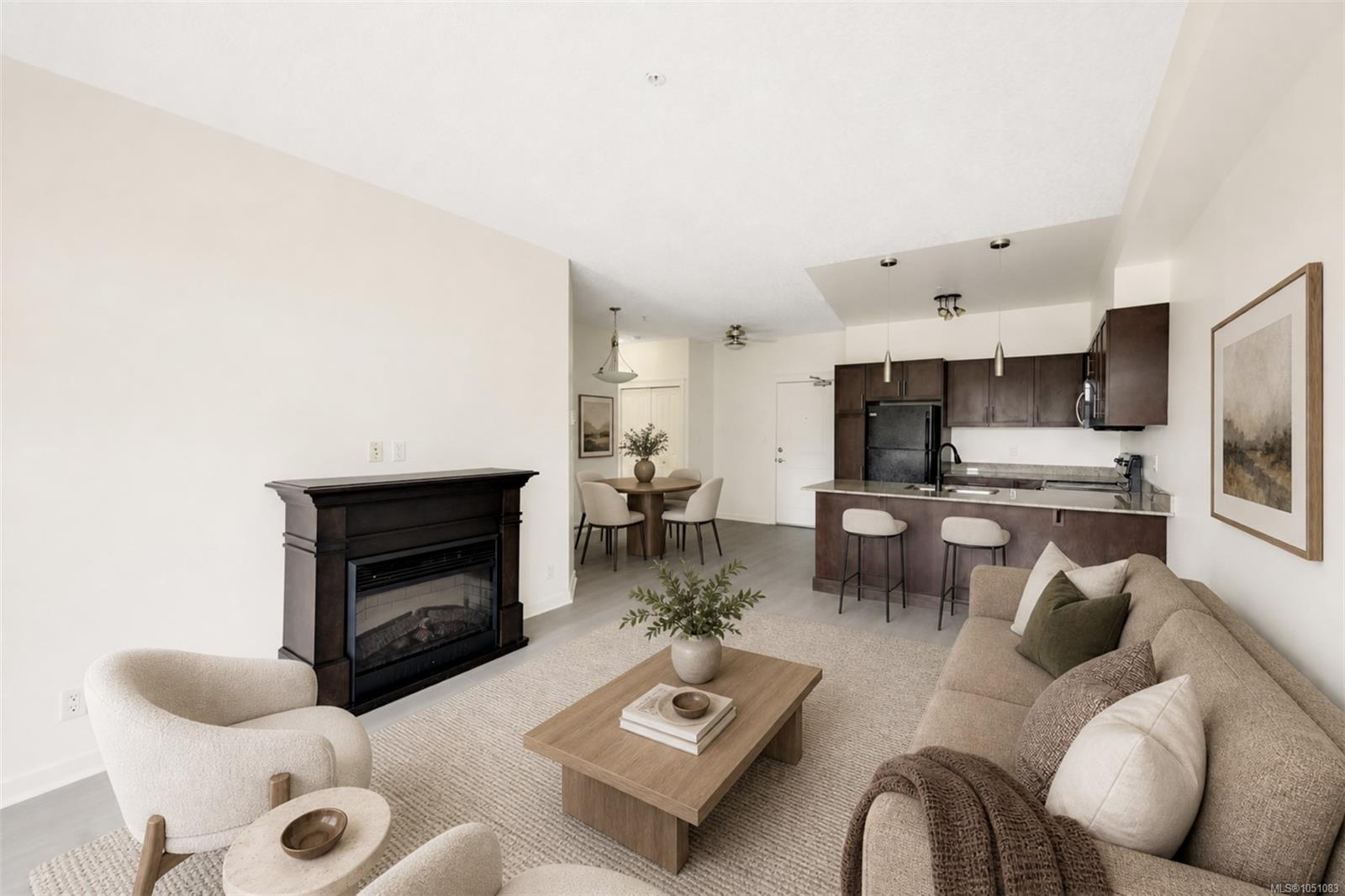 305-2220 Sooke Rd — listing photo 2 of 39