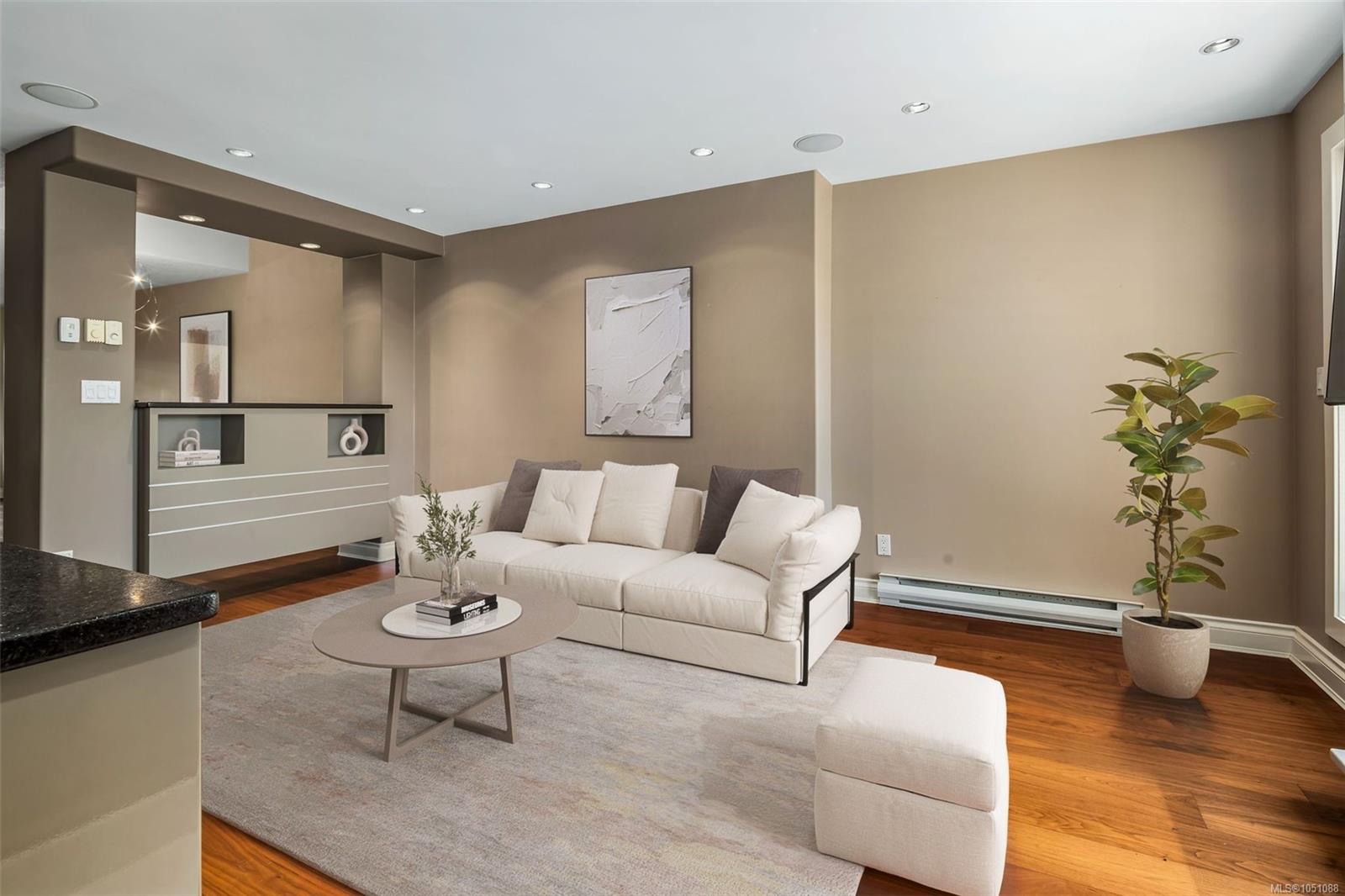 106-75 Songhees Rd — listing photo 12 of 58