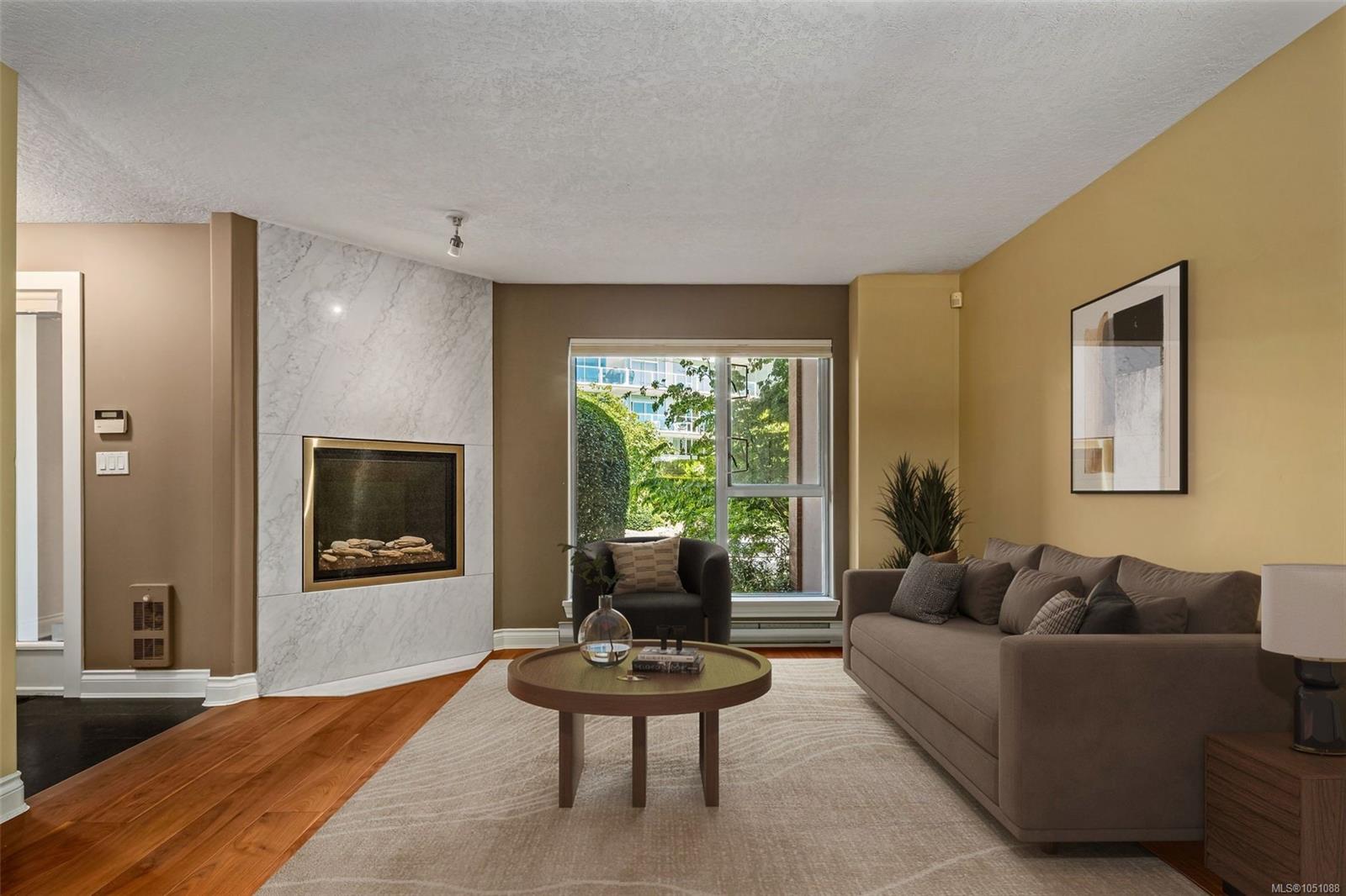 106-75 Songhees Rd — listing photo 5 of 58