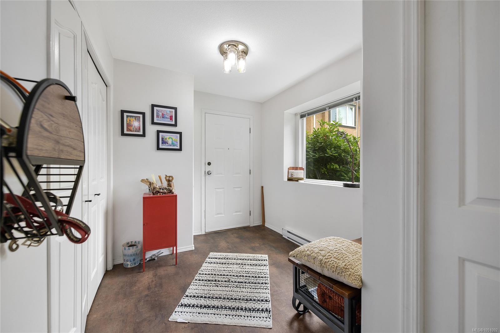 21-7070 West Saanich Rd — listing photo 12 of 15