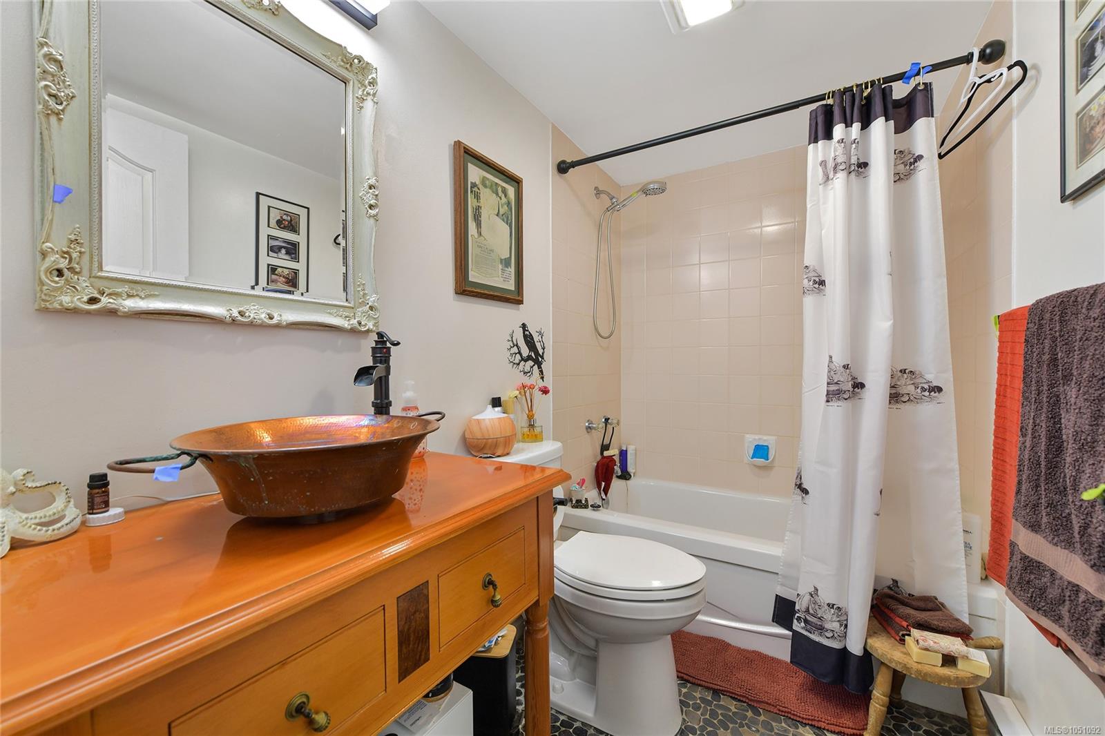 21-7070 West Saanich Rd — listing photo 9 of 15