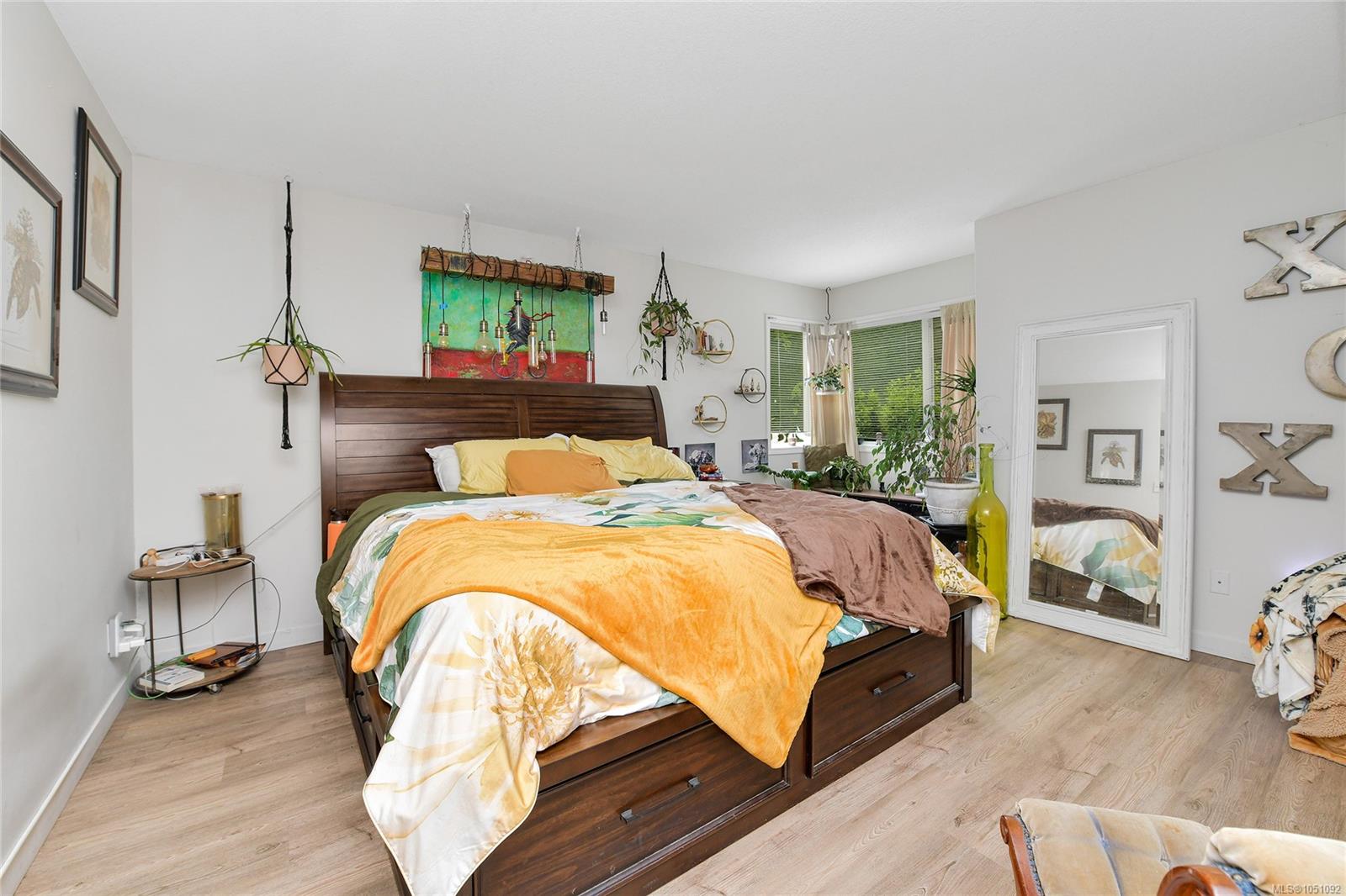 21-7070 West Saanich Rd — listing photo 10 of 15