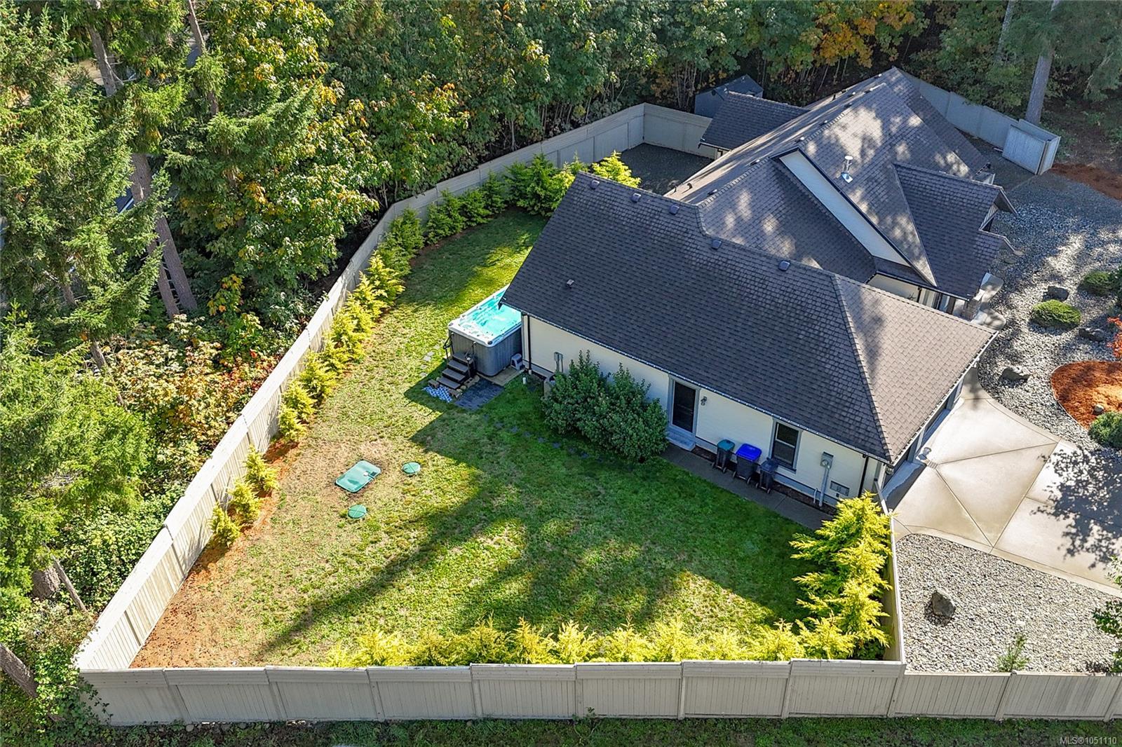 3800 Creekside Dr — listing photo 11 of 64