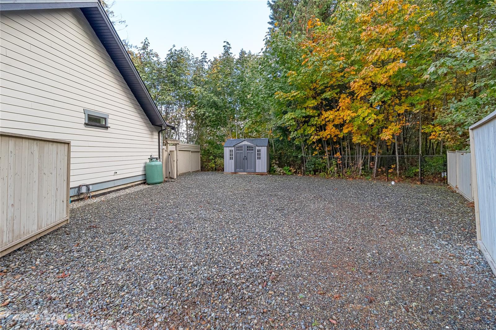 3800 Creekside Dr — listing photo 14 of 64