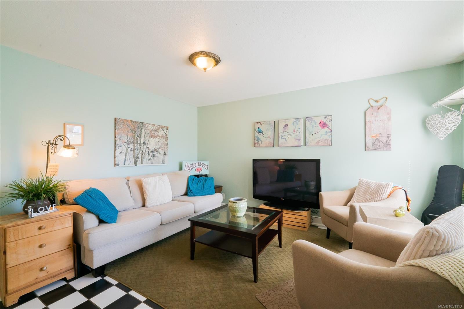 660 Albert St — listing photo 11 of 27