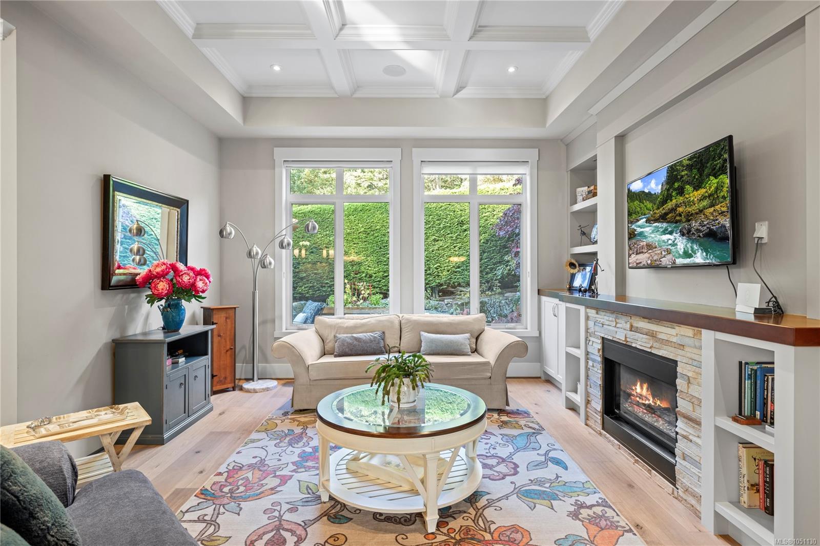 3370 Bradner Cir — listing photo 3 of 61