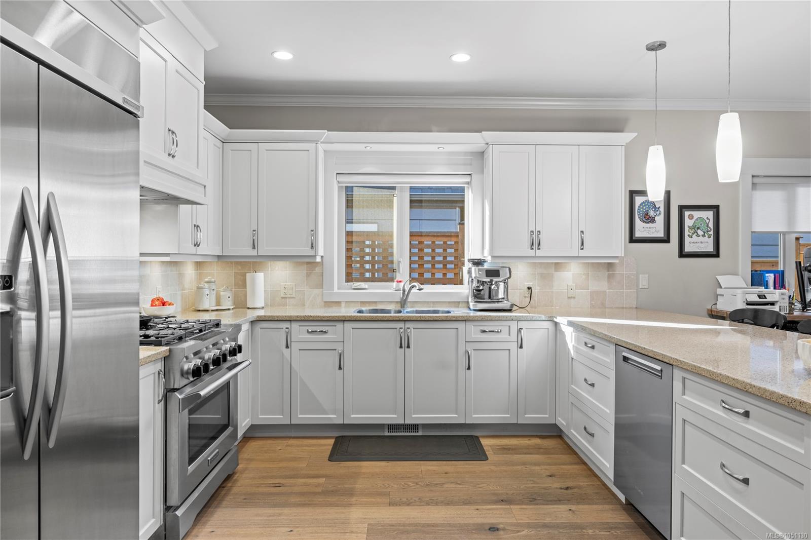 3370 Bradner Cir — listing photo 6 of 61