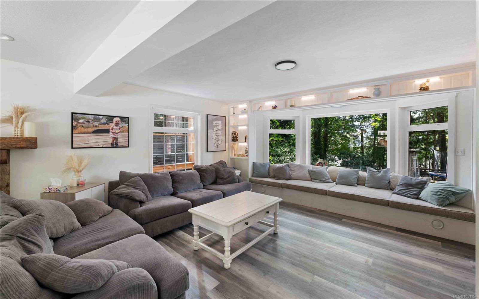 3049 Telegraph Rd — listing photo 12 of 67