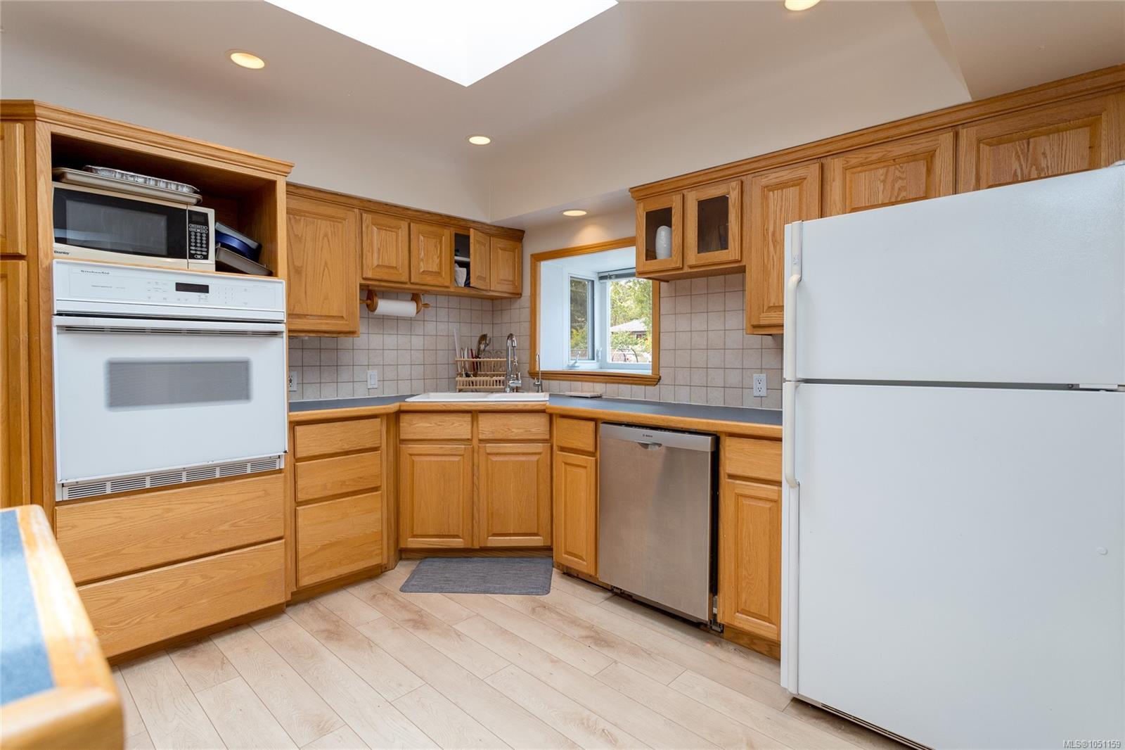 3830 Palo Alto St — listing photo 13 of 42