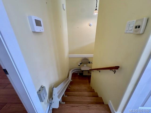 8 Copper Cres — listing photo 14 of 24