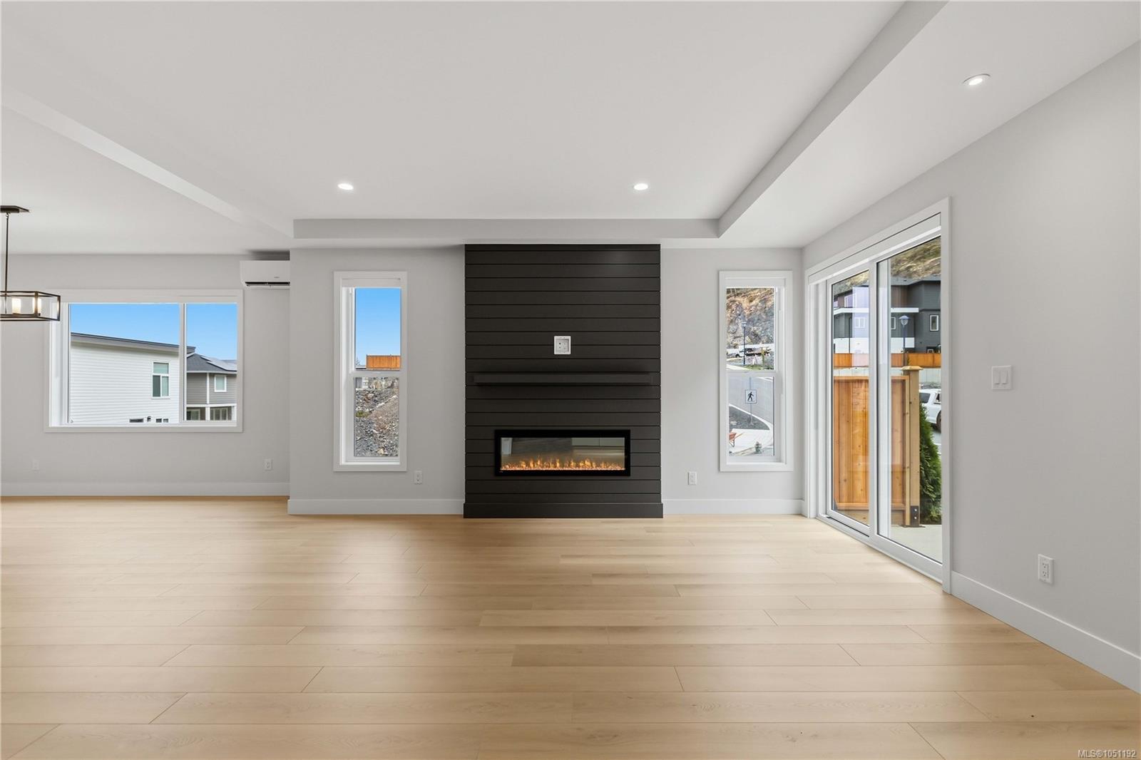 3462 Merlot Terr — listing photo 11 of 77