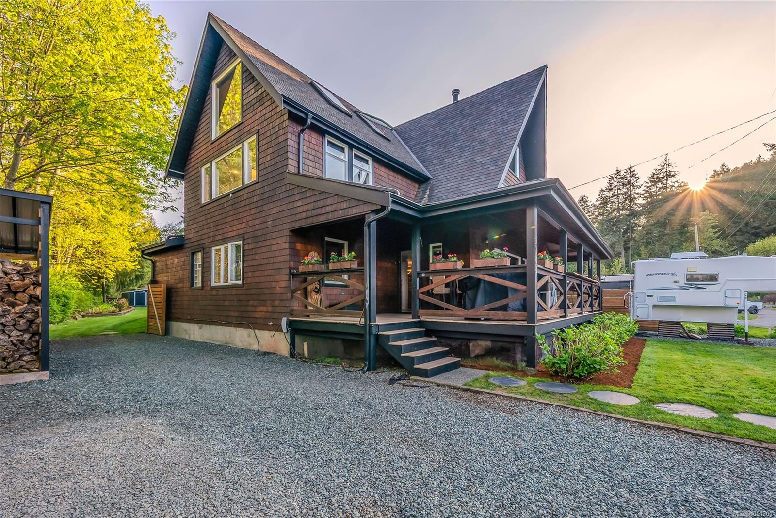 2144 Angus Rd — listing photo 9 of 74