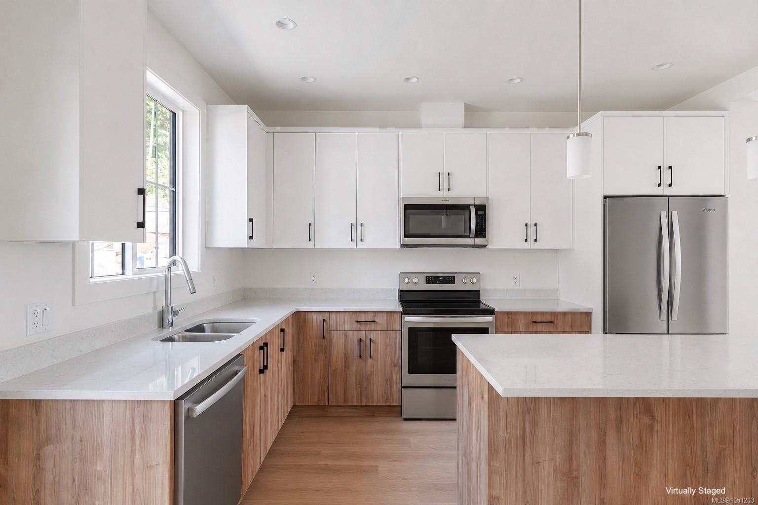2-3439 Trumpeter St — listing photo 5 of 21