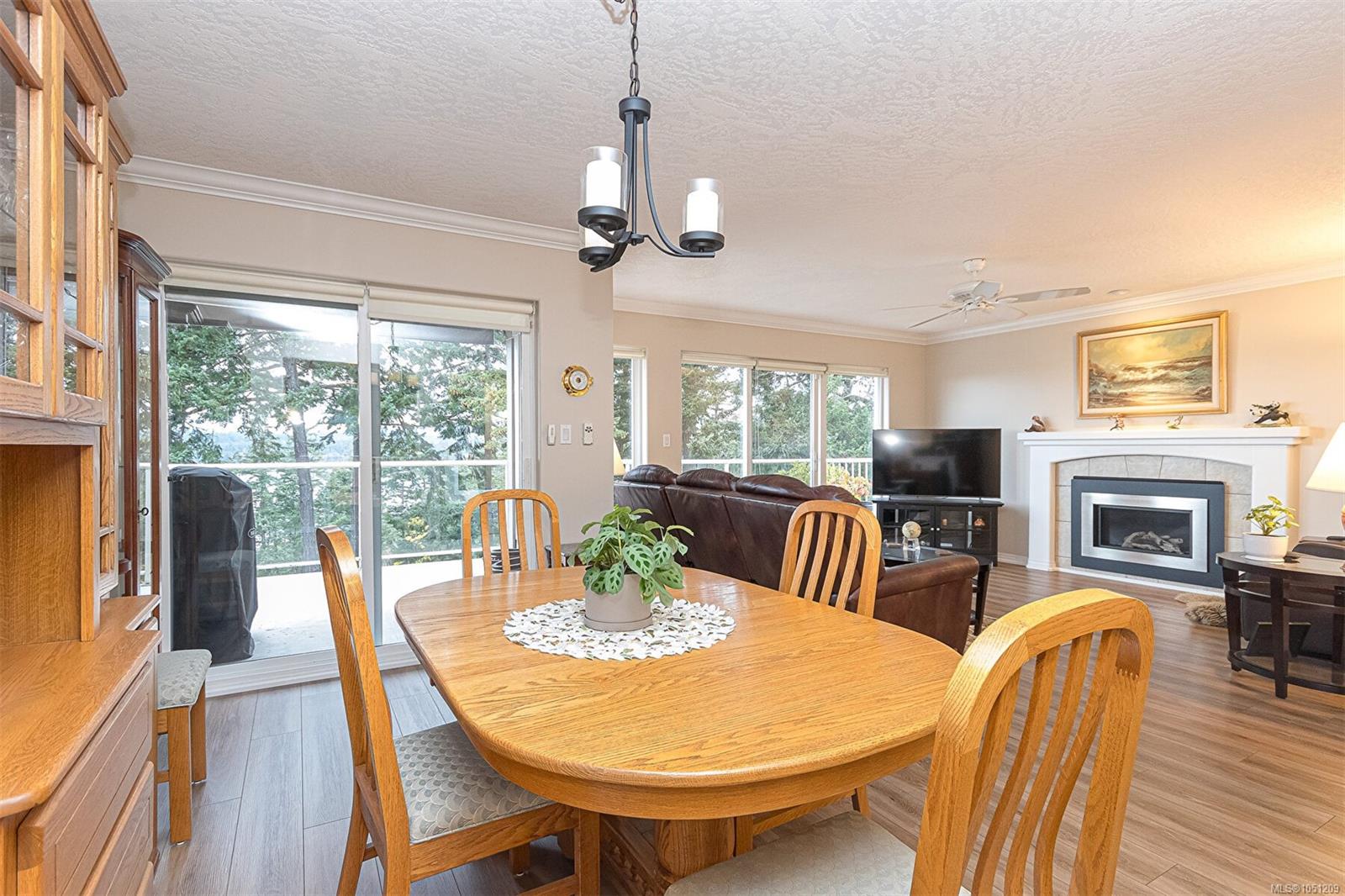 44-118 Aldersmith Pl — listing photo 12 of 36