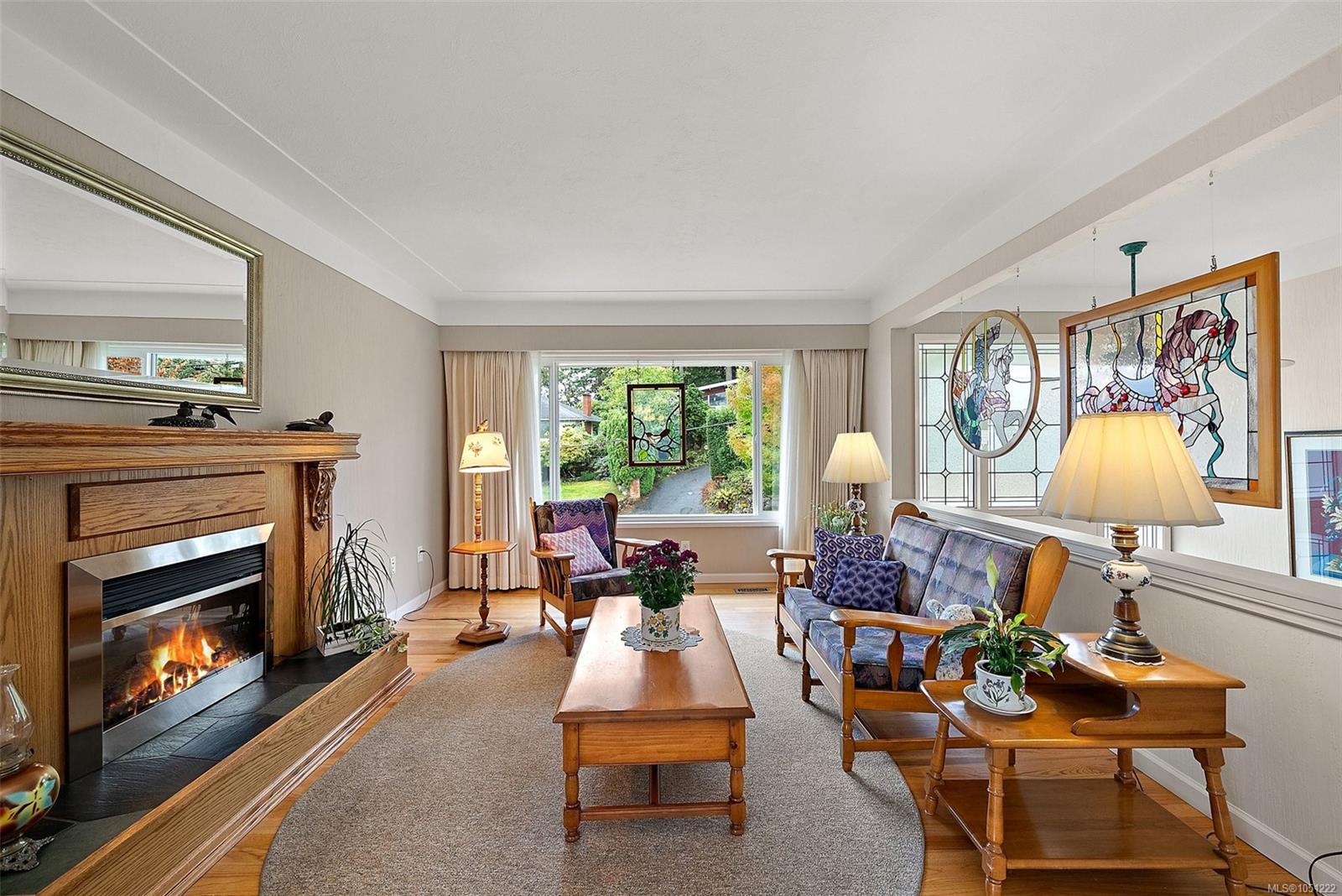 844 Rockheights Ave — listing photo 8 of 35
