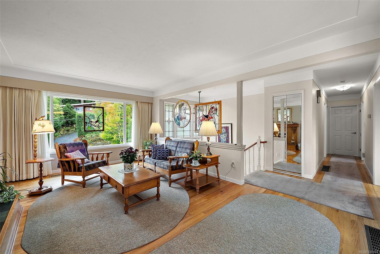 844 Rockheights Ave — listing photo 9 of 35