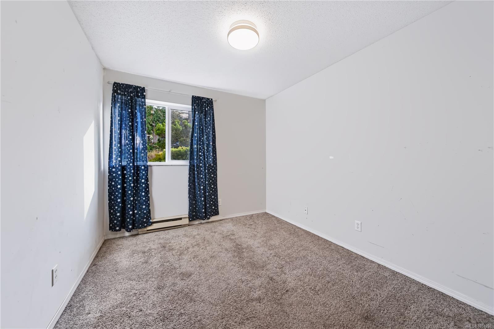 101-6715 Dover Rd — listing photo 11 of 32