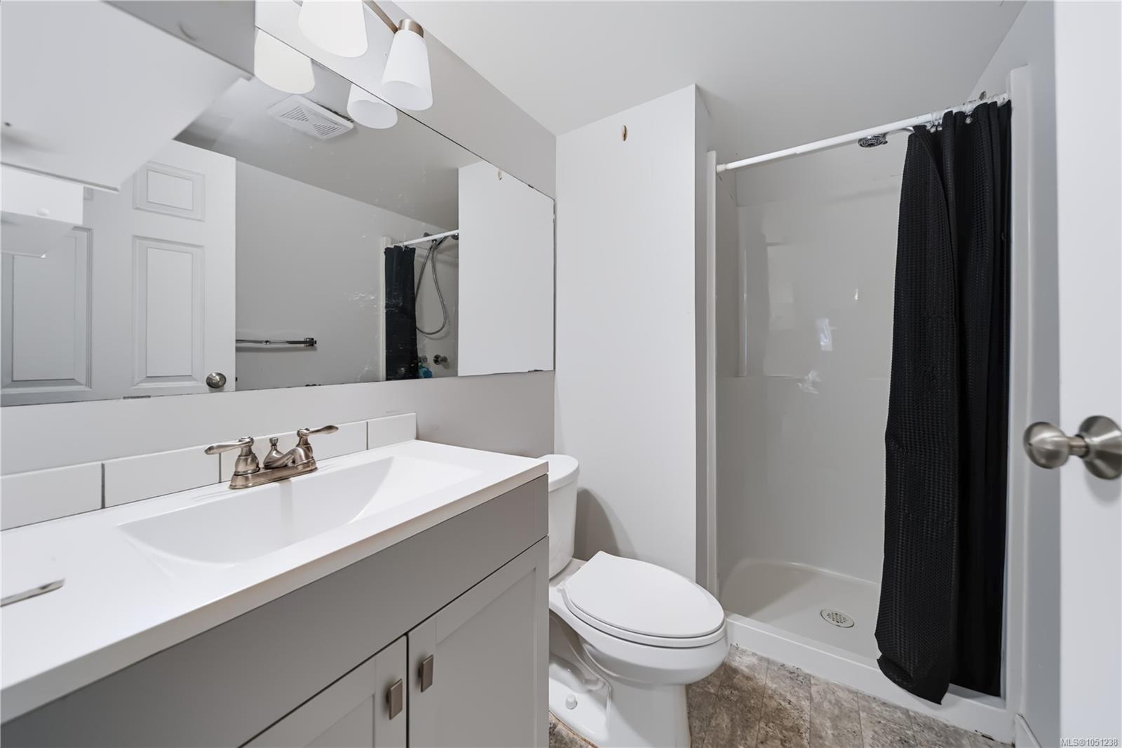 101-6715 Dover Rd — listing photo 5 of 32
