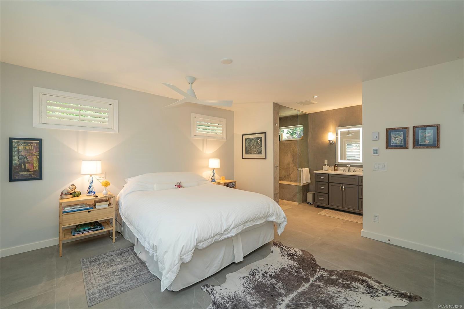 129 Sunset Dr — listing photo 6 of 31