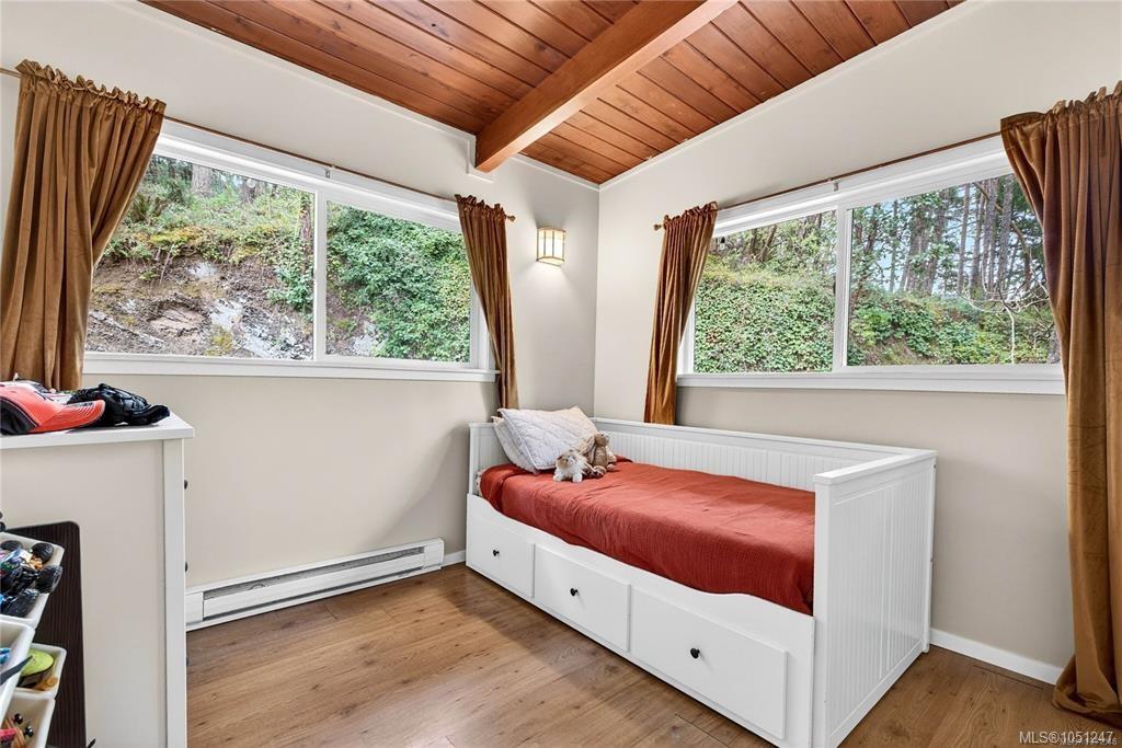 1465 North End Rd — listing photo 14 of 30