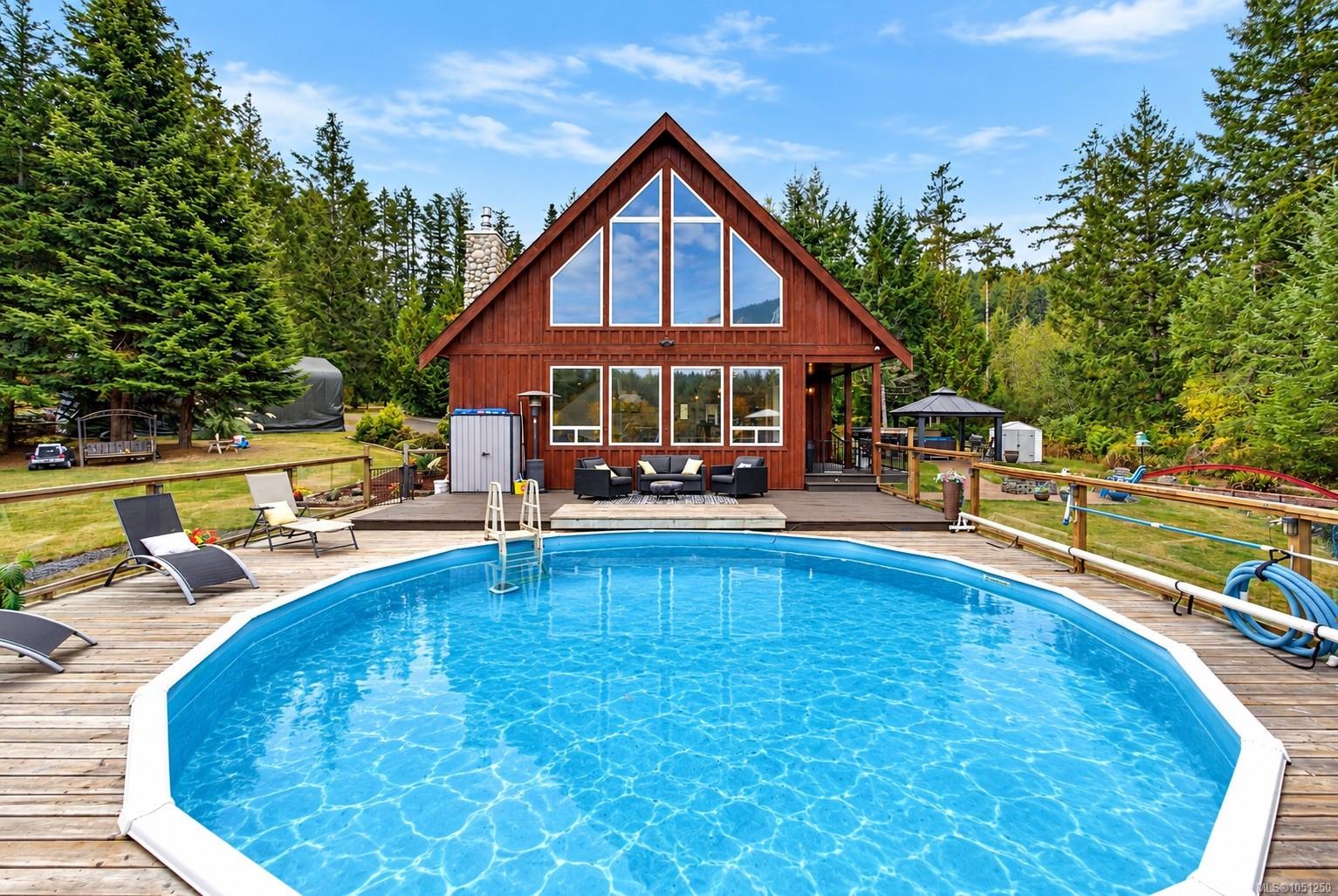 2815 Otter Point Rd — listing photo 10 of 84