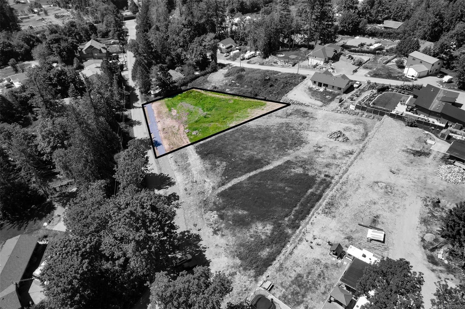 2080 Harbourview Rd — listing photo 4 of 28