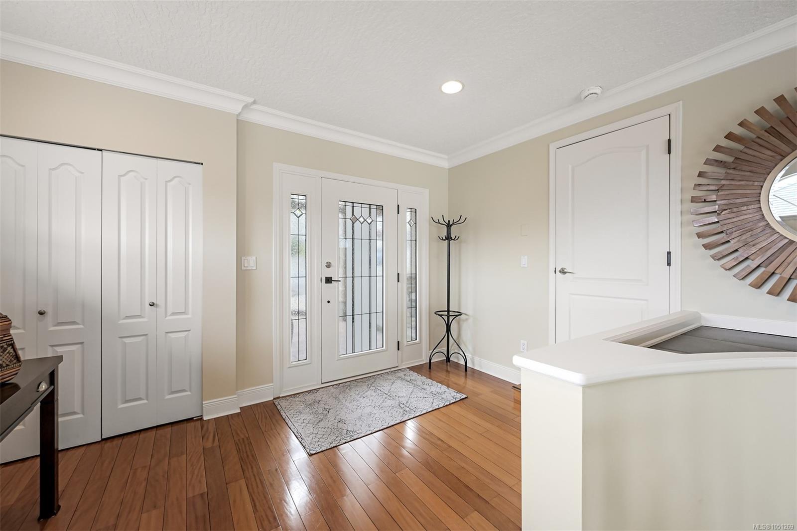 543 Marine View — listing photo 9 of 97