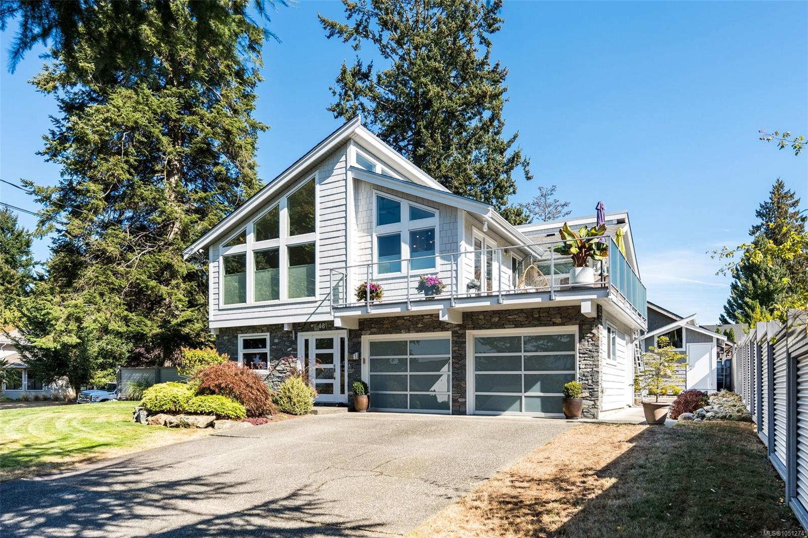 6481 Rodolph Rd photo 2