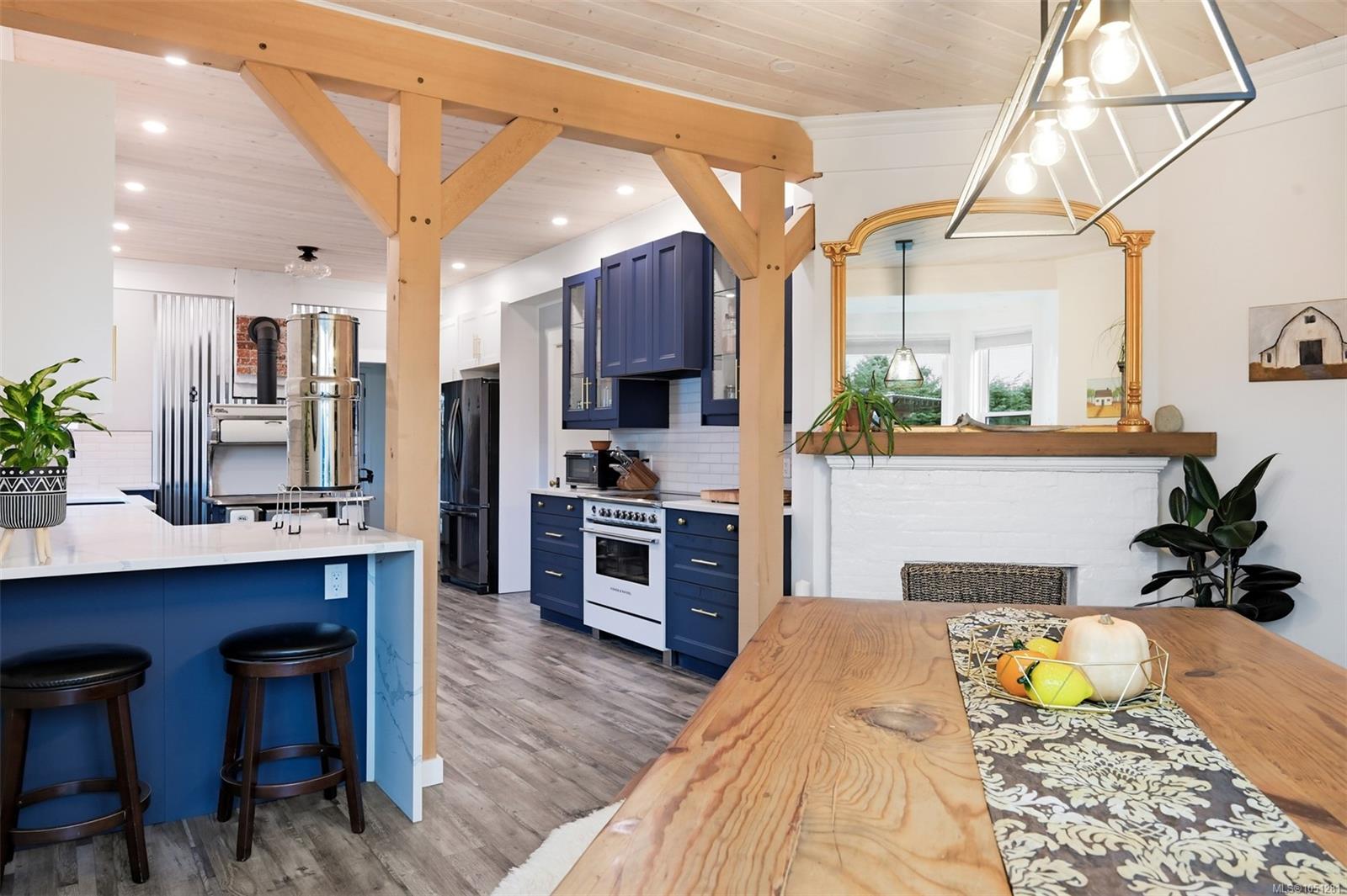 4890 Wilson Rd — listing photo 13 of 67
