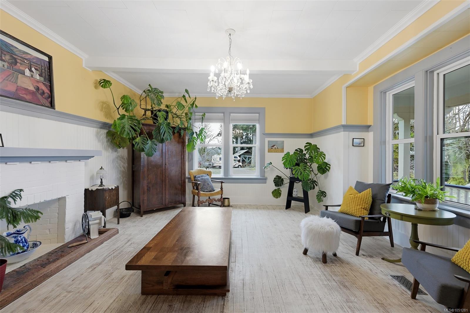 4890 Wilson Rd — listing photo 8 of 67